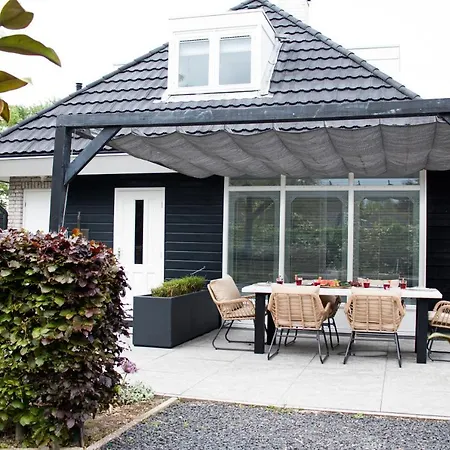 Vakantiehuis Luxe Nova Met Zwembad Ouddorp