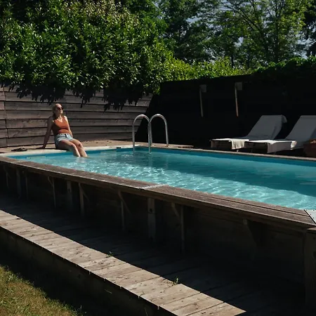 Luxe Nova Met Zwembad *