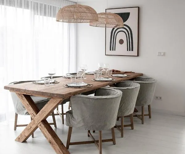 Luxe Nova Met Zwembad Semesterbostad *