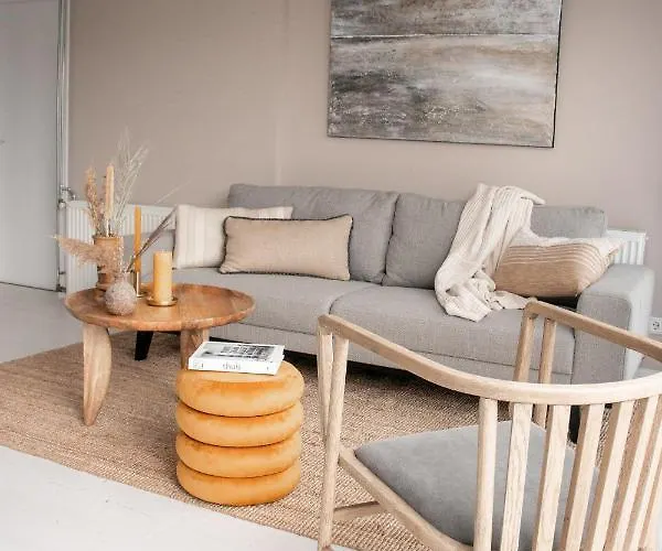 Luxe Nova Met Zwembad Ouddorp