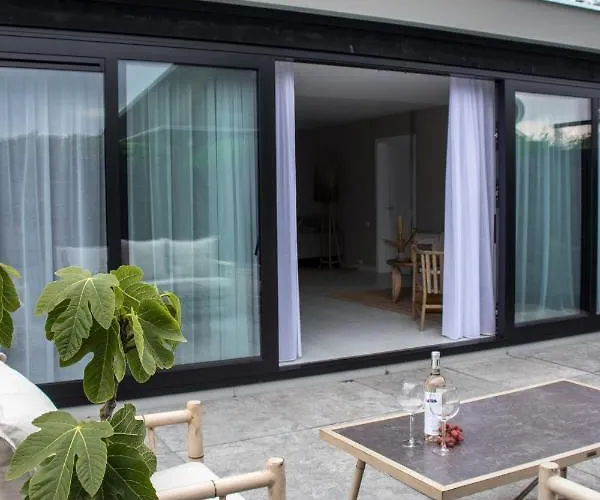 Semesterbostad Luxe Nova Met Zwembad *