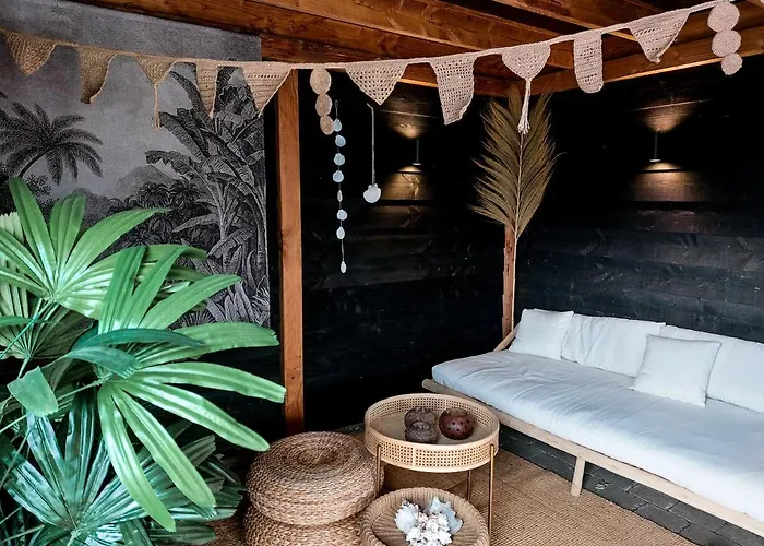 Semesterbostad Luxe Nova Met Zwembad *