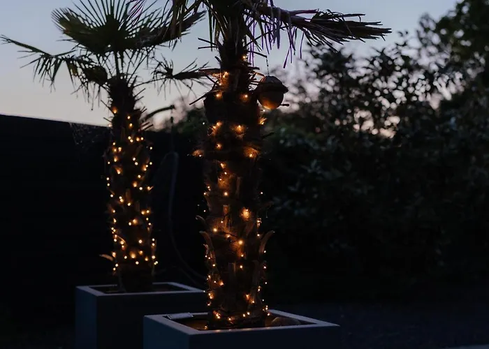 Semesterbostad Luxe Nova Met Zwembad